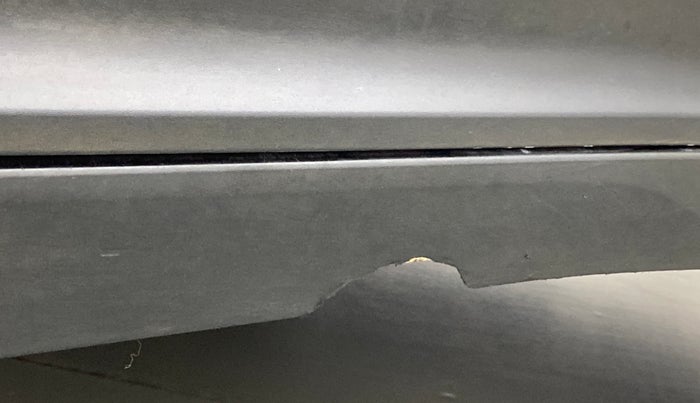 2019 Hyundai Creta SX AT 1.6 DIESEL, Diesel, Automatic, 81,128 km, Right running board - Cladding has minor damage