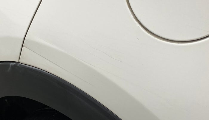 2019 Hyundai Creta SX AT 1.6 DIESEL, Diesel, Automatic, 81,128 km, Left quarter panel - Minor scratches