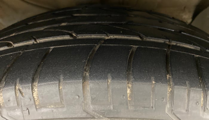 2019 Hyundai Creta SX AT 1.6 DIESEL, Diesel, Automatic, 81,128 km, Right Front Tyre Tread