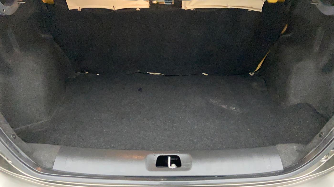 2015 Maruti Swift Dzire ZDI, Diesel, Manual, 13,467 km, Boot Inside