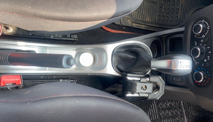 2017 Renault Duster RXS CVT, Petrol, Automatic, 23,458 km, Gear Lever