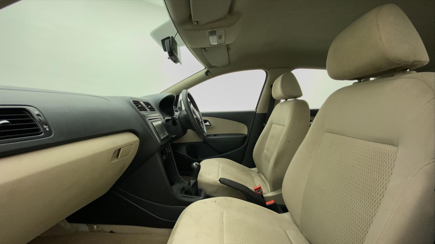 2013 Volkswagen Polo COMFORTLINE 1.2L PETROL, Petrol, Manual, 54,567 km, Right Side Front Door Cabin