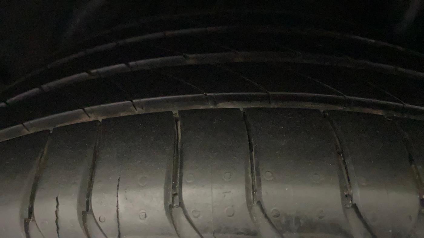 2018 Hyundai Verna 1.6 VTVT SX, Petrol, Manual, 58,400 km, Left Rear Tyre Tread