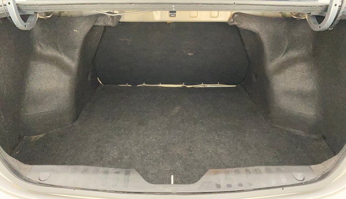2019 Maruti Ciaz SIGMA 1.5 SHVS MT  PETROL, Petrol, Manual, 21,963 km, Boot Inside