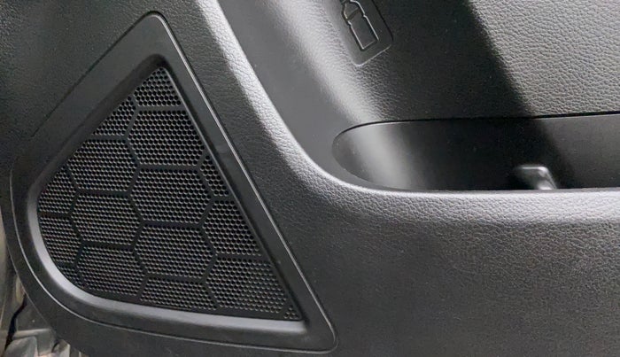 2023 Maruti BREZZA VXI SMART HYBRID, Petrol, Manual, 21,217 km, Speaker