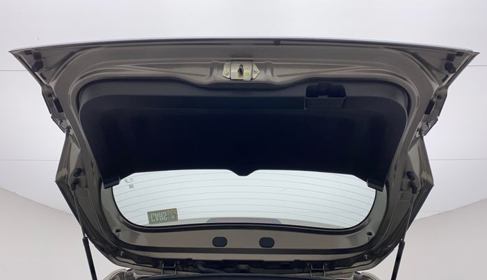 2023 Maruti BREZZA VXI SMART HYBRID, Petrol, Manual, 21,217 km, Boot Door Open