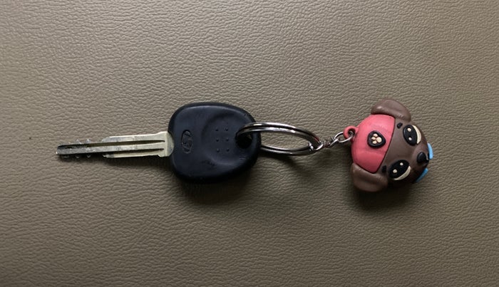 2015 Hyundai i10 SPORTZ 1.1, Petrol, Manual, 71,758 km, Key Close Up