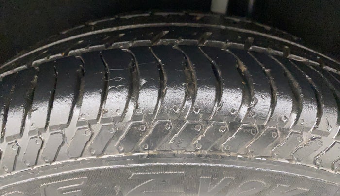 2017 Ford Ecosport 1.5 TITANIUM TI VCT, Petrol, Manual, 29,264 km, Left Rear Tyre Tread