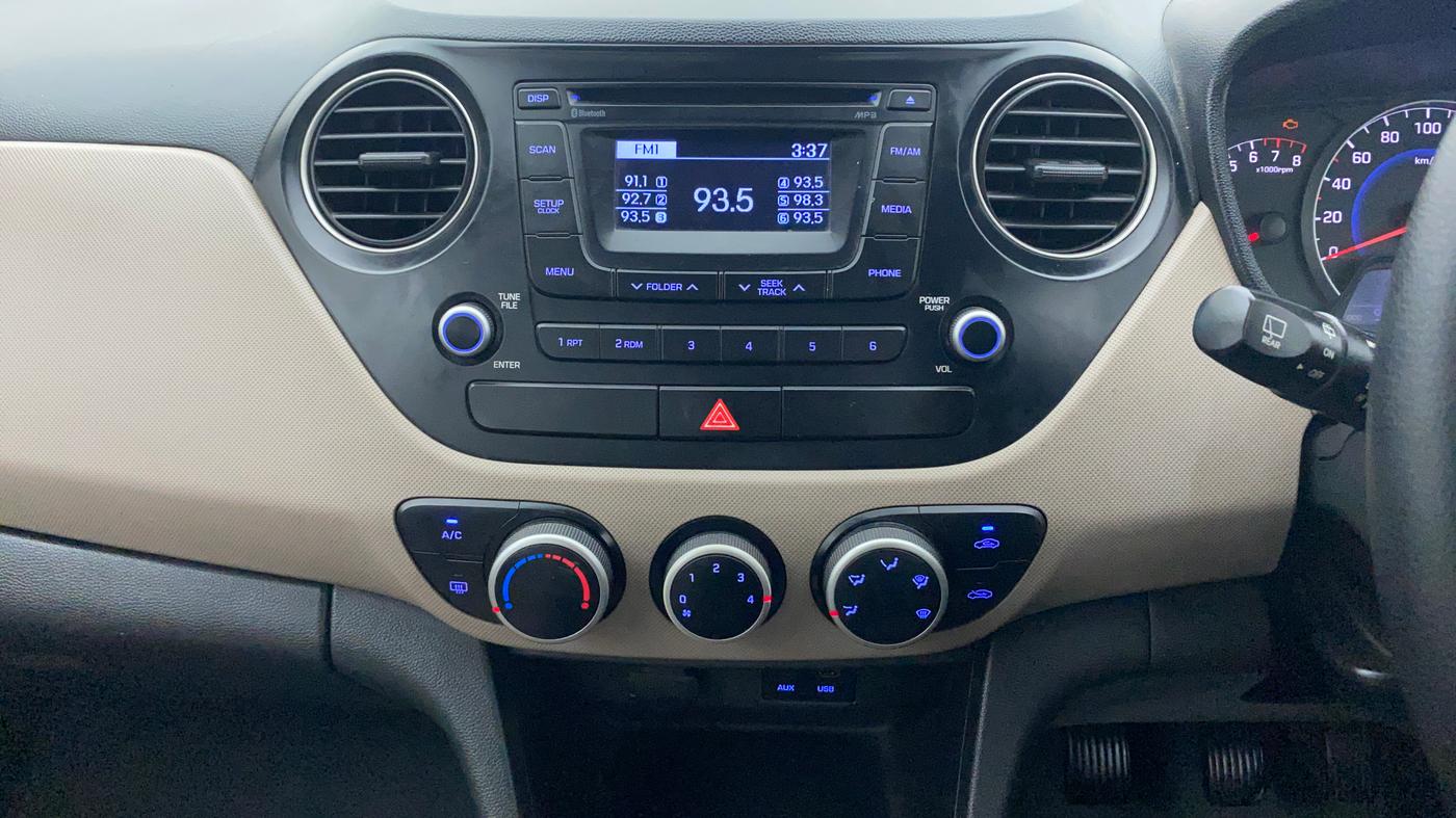 2015 Hyundai Grand i10 ASTA 1.2 KAPPA VTVT, Petrol, Manual, 96,635 km, Air Conditioner