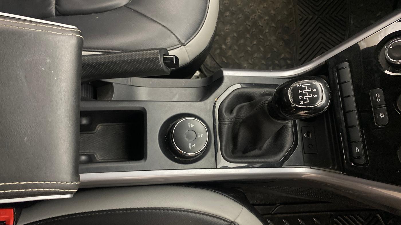 2023 Tata NEXON XM PETROL, Petrol, Manual, 56,742 km, Gear Lever