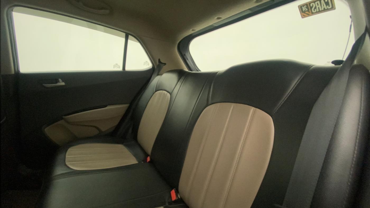 2014 Hyundai Grand i10 SPORTZ 1.2 KAPPA VTVT, Petrol, Manual, 84,045 km, Right Side Rear Door Cabin
