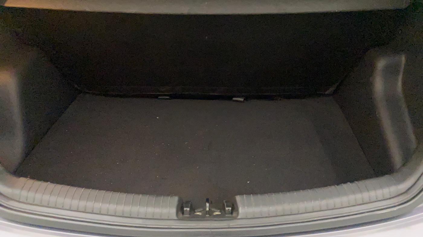 2014 Hyundai Grand i10 SPORTZ 1.2 KAPPA VTVT, Petrol, Manual, 84,045 km, Boot Inside