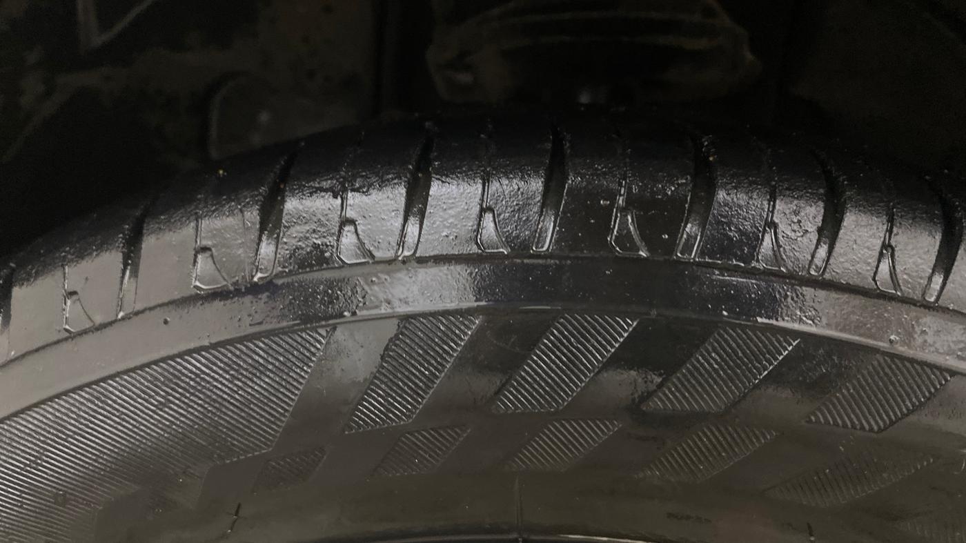 2017 Tata TIGOR XZ PETROL, Petrol, Manual, 83,945 km, Left Front Tyre Tread