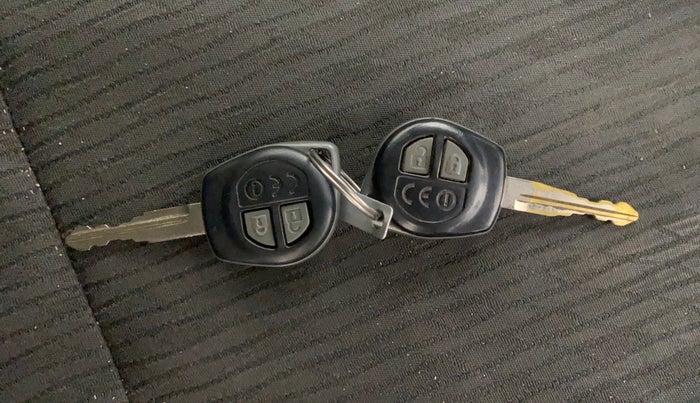 2017 Maruti Baleno DELTA CVT PETROL 1.2, Petrol, Automatic, 60,090 km, Key Close Up