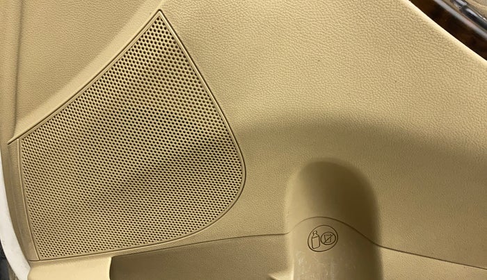 2014 Hyundai Verna FLUIDIC 1.6 VTVT SX AT, Petrol, Automatic, 72,962 km, Speaker