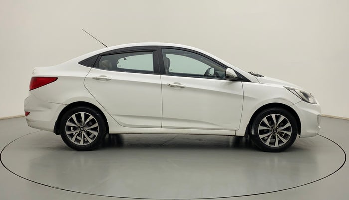 2014 Hyundai Verna FLUIDIC 1.6 VTVT SX AT, Petrol, Automatic, 72,962 km, Right Side View