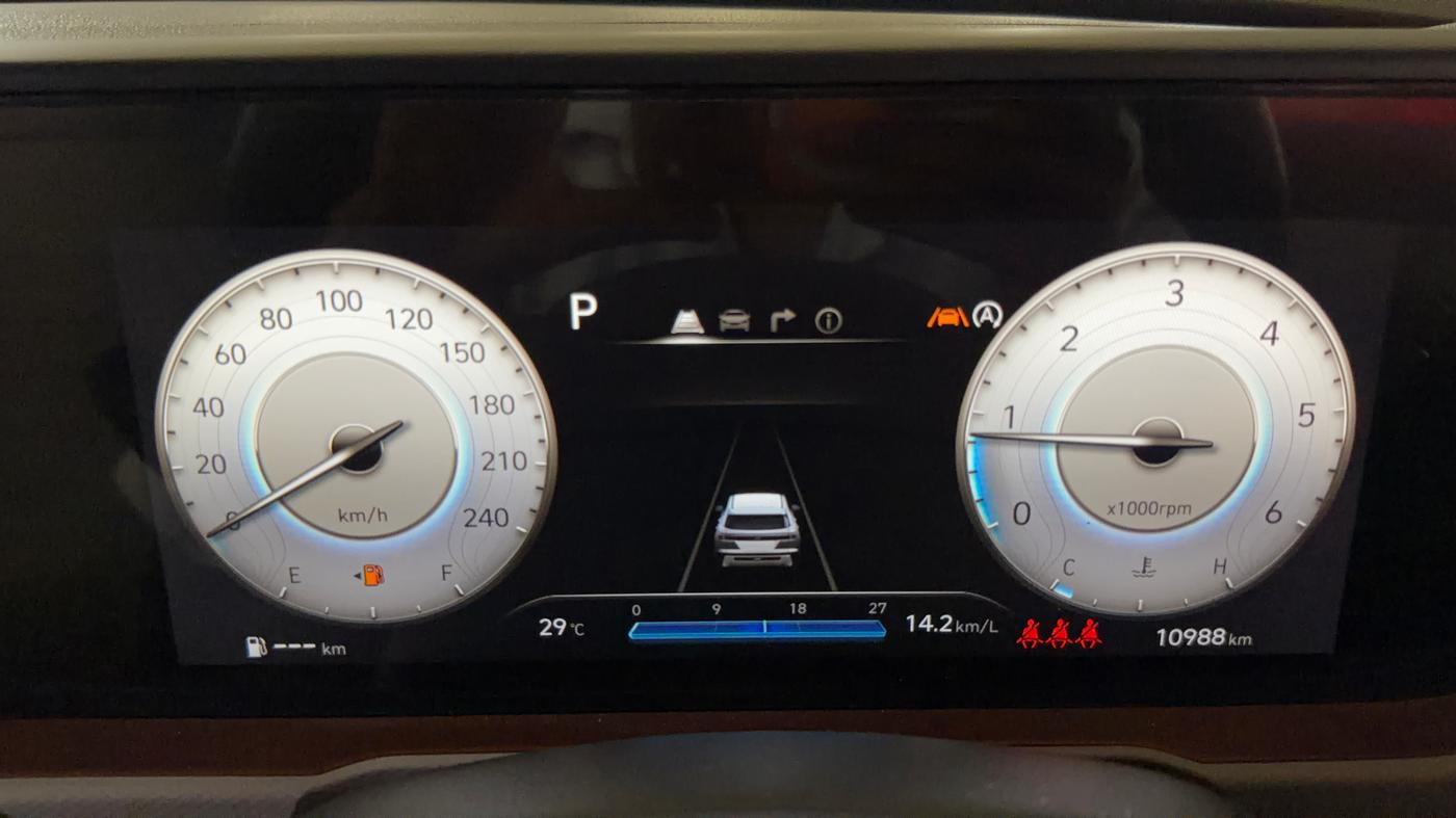 2024 Hyundai Creta SX (O) 1.5 DIESEL AT, Diesel, Automatic, 10,988 km, Odometer Image
