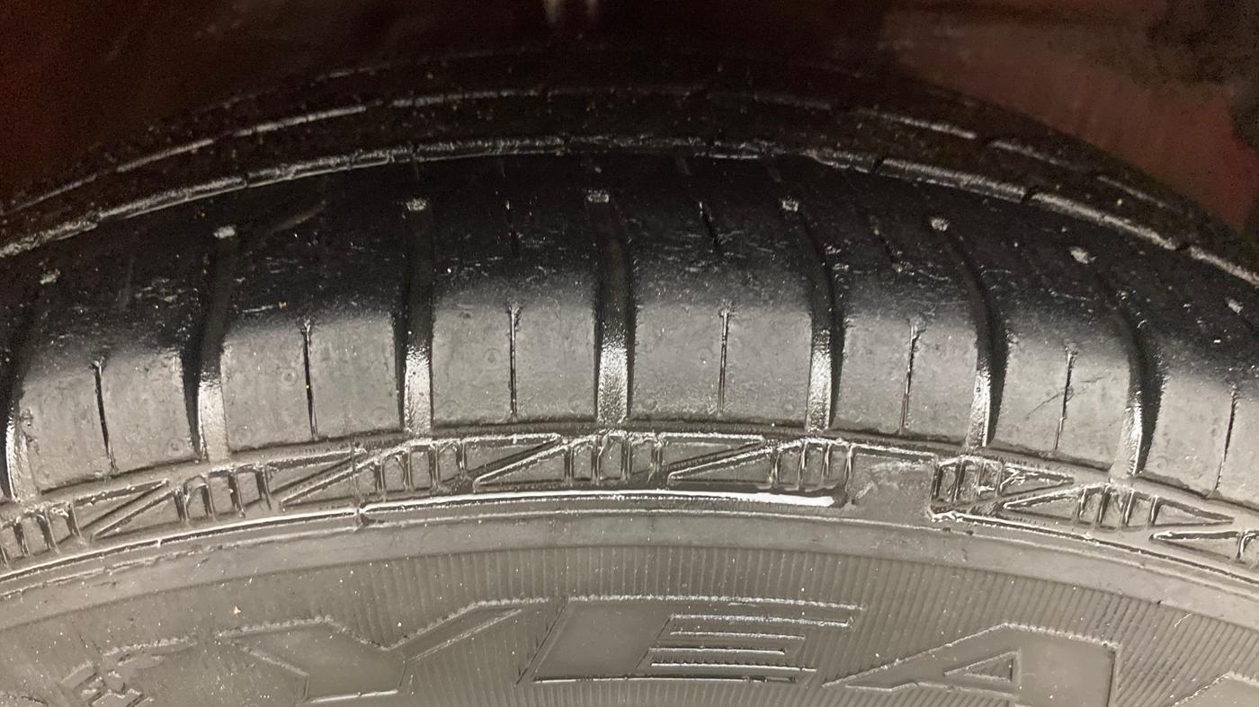 2019 Maruti Celerio VXI AMT (O), Petrol, Automatic, 31,200 km, Right Front Tyre Tread