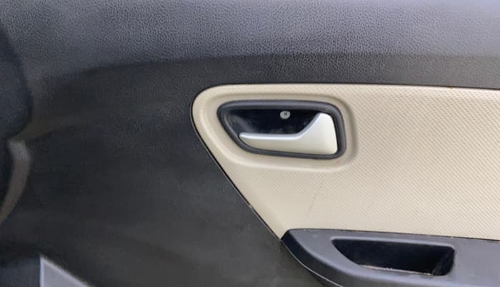 2020 Maruti Alto LXI, Petrol, Manual, 91,665 km, Driver Side Door Panels Control
