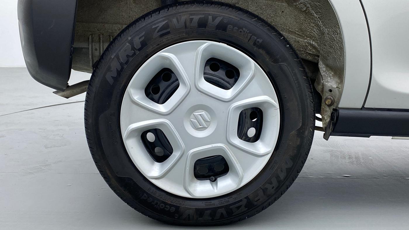 2020 Maruti S PRESSO VXI PLUS, Petrol, Manual, 5,976 km, Right Rear Wheel