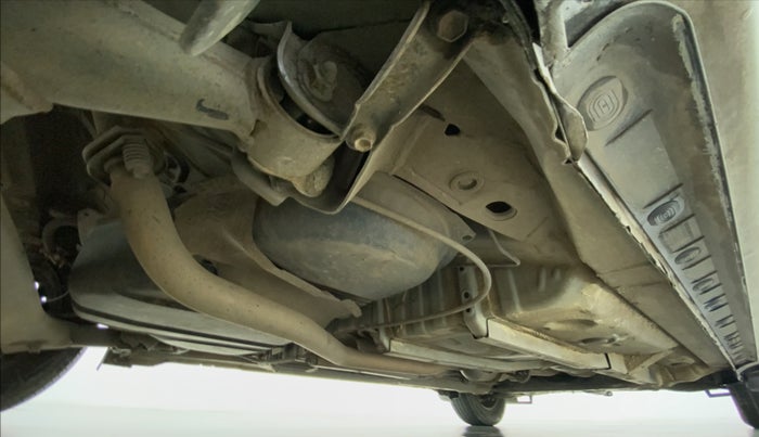 2015 Toyota Corolla Altis D 4D J, Diesel, Manual, 82,675 km, Right Side Underbody
