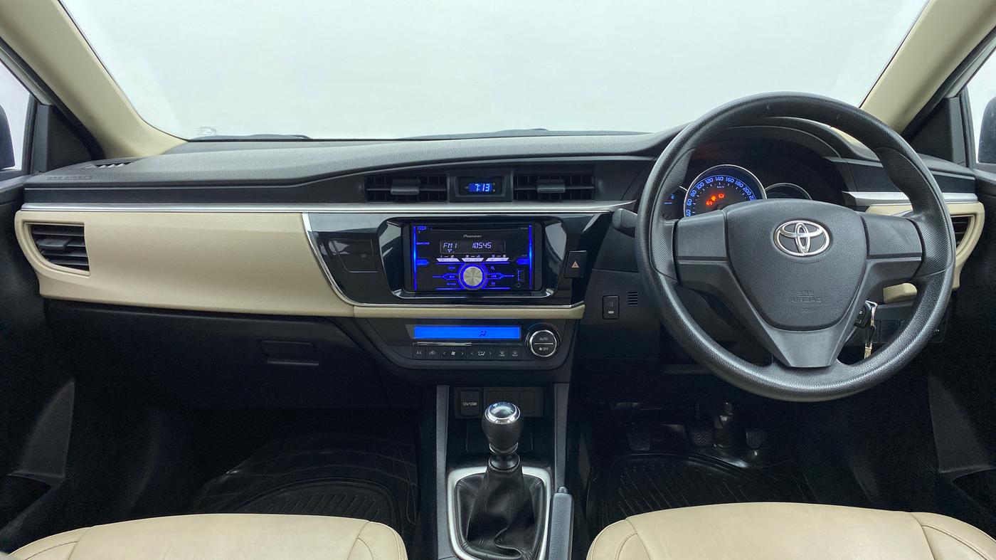 2015 Toyota Corolla Altis D 4D J, Diesel, Manual, 82,675 km, Dashboard