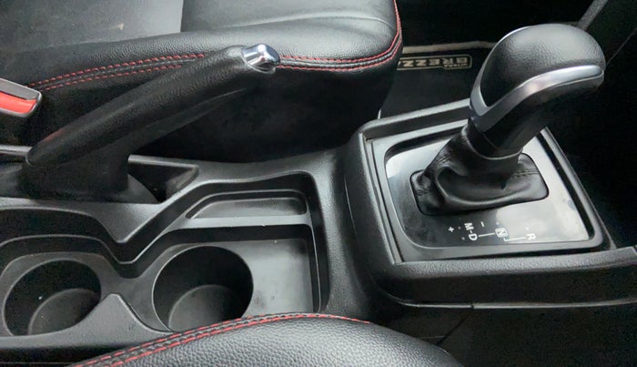 2018 Maruti Vitara Brezza ZDI AMT, Diesel, Automatic, 44,764 km, Gear lever