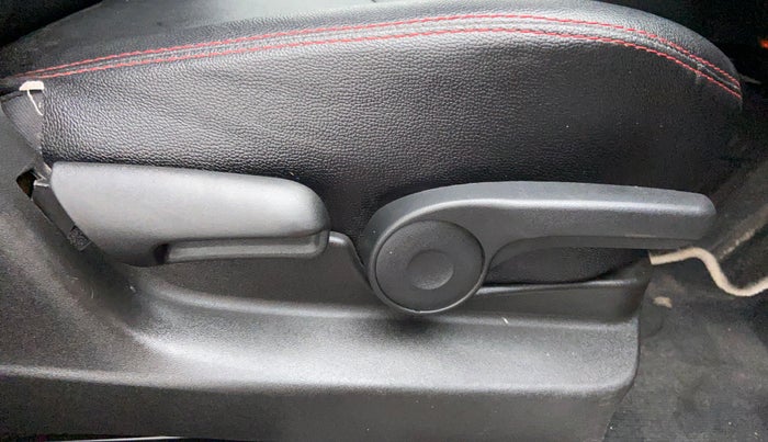 2018 Maruti Vitara Brezza ZDI AMT, Diesel, Automatic, 44,764 km, Driver side adjustment panel