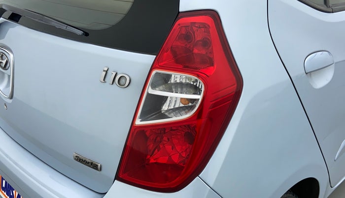2010 Hyundai i10 SPORTZ 1.2, Petrol, Manual, 39,838 km, Right tail light - Minor scratches