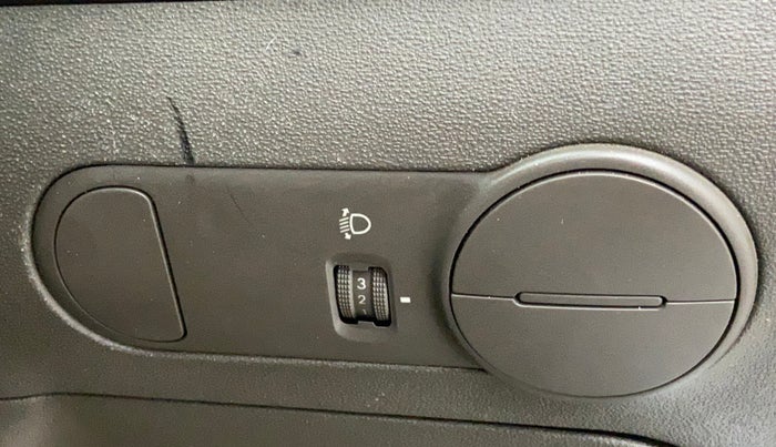2010 Hyundai i10 SPORTZ 1.2, Petrol, Manual, 39,838 km, Dashboard - Headlight height adjustment not working