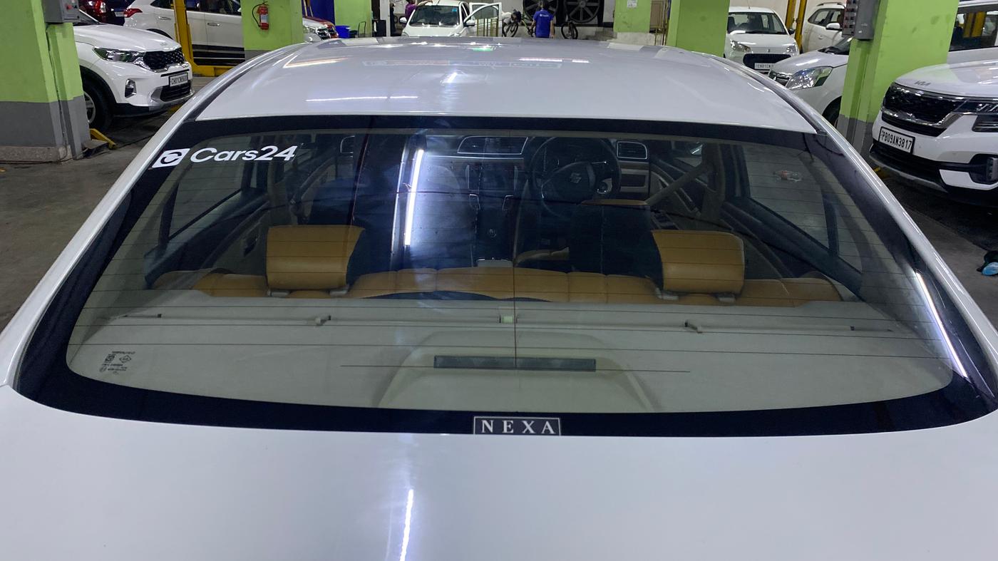 2024 Maruti Ciaz ZETA 1.5 SHVS MT PETROL, Petrol, Manual, 28,029 km, Rear Wiper
