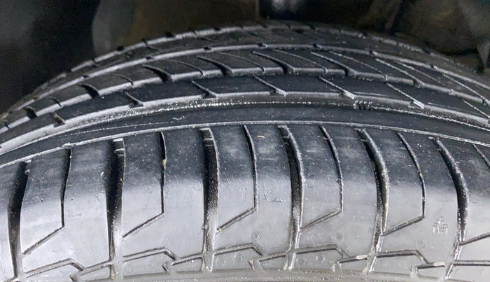 2021 Maruti S Cross ZETA SHVS PETROL, Petrol, Manual, 11,865 km, Right Front Tyre Tread