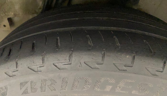 2017 Honda WR-V 1.2L I-VTEC VX MT, Petrol, Manual, 31,616 km, Left Rear Tyre Tread