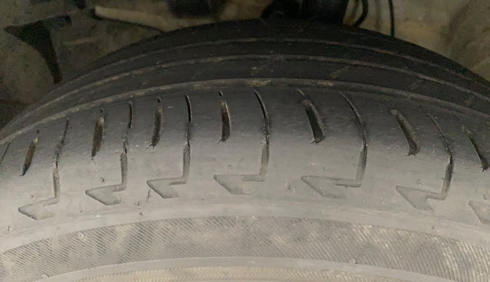 2017 Honda WR-V 1.2L I-VTEC VX MT, Petrol, Manual, 31,616 km, Left Front Tyre Tread