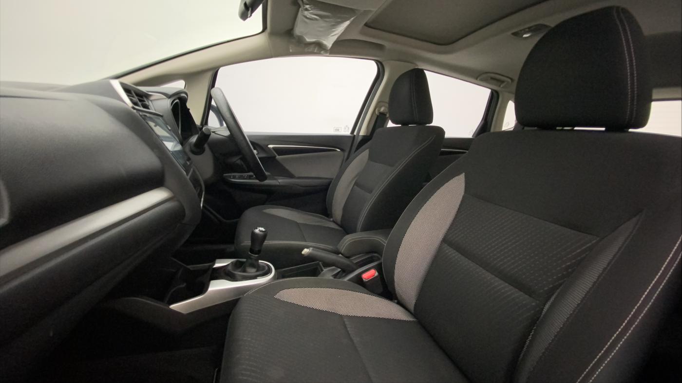 2017 Honda WR-V 1.2L I-VTEC VX MT, Petrol, Manual, 31,616 km, Right Side Front Door Cabin