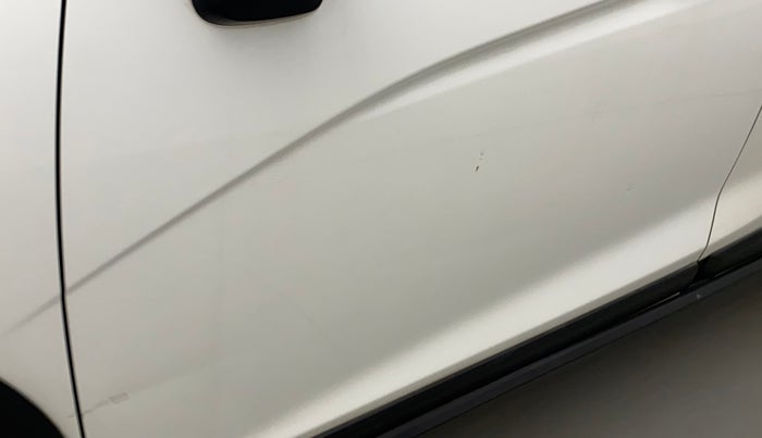2017 Honda WR-V 1.2L I-VTEC VX MT, Petrol, Manual, 31,616 km, Front passenger door - Slightly dented