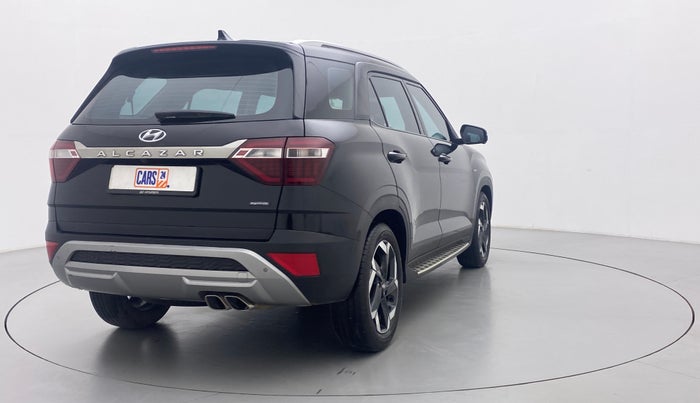 2021 Hyundai ALCAZAR 1.5 SIGNATURE (O) AT 6STR, Diesel, Automatic, 31,327 km, Right Back Diagonal