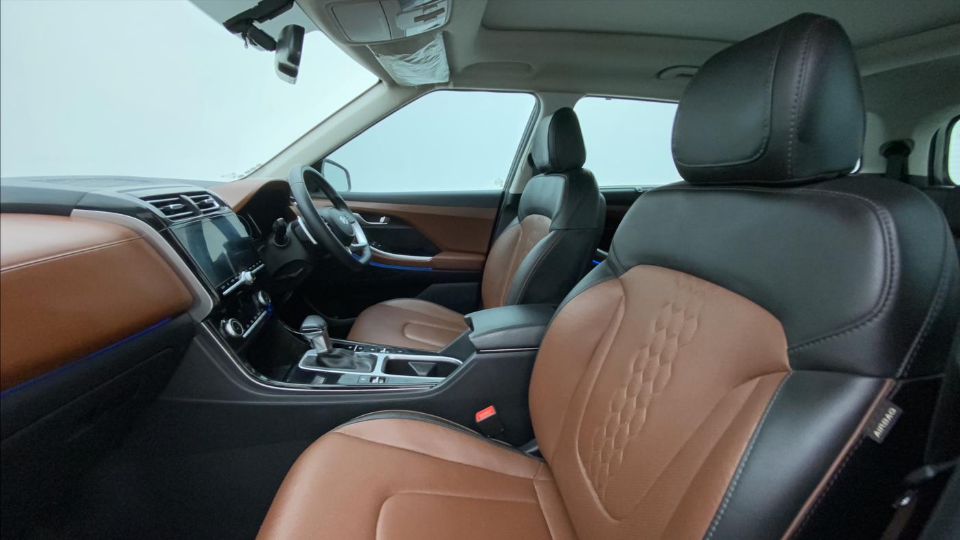 2021 Hyundai ALCAZAR 1.5 SIGNATURE (O) AT 6STR, Diesel, Automatic, 31,327 km, Right Side Front Door Cabin
