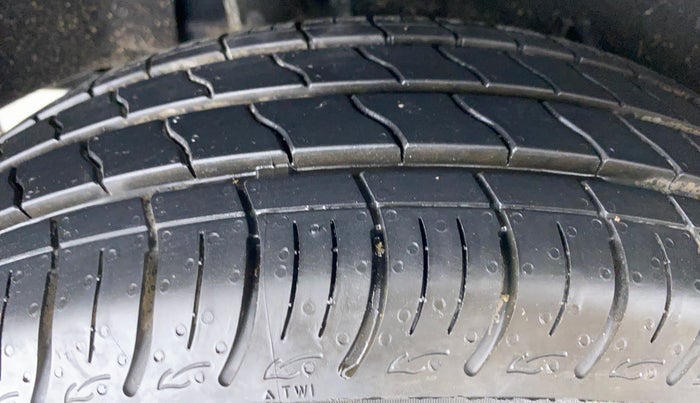 2019 Maruti Baleno SIGMA 1.2 K12, Petrol, Manual, 39,382 km, Right Rear Tyre Tread