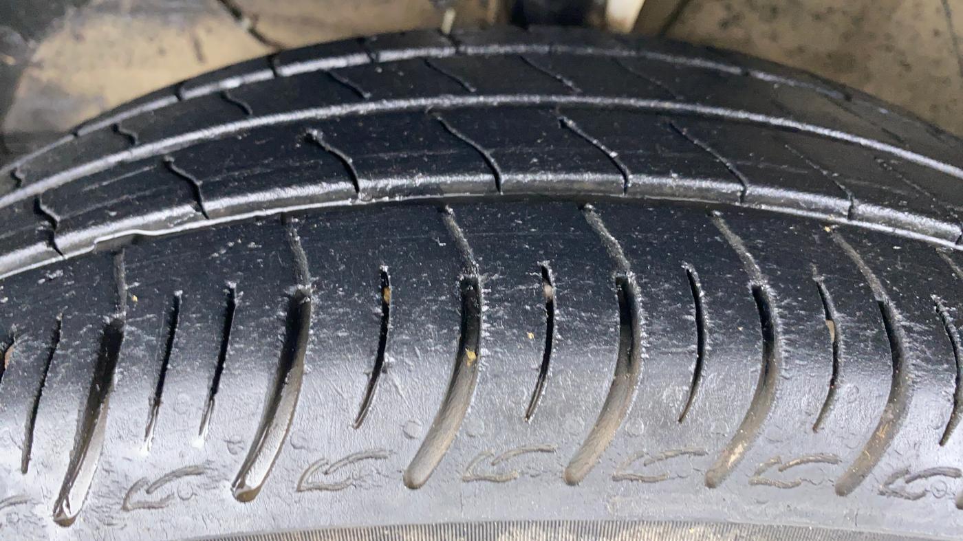 2019 Maruti Baleno SIGMA 1.2 K12, Petrol, Manual, 39,382 km, Left Front Tyre Tread