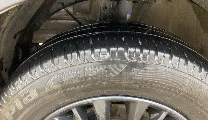 2021 Maruti XL6 ZETA MT, Petrol, Manual, 35,125 km, Left Front Tyre Tread