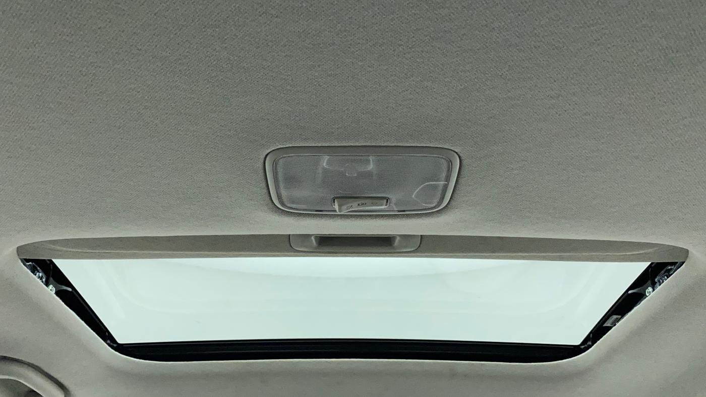2022 Hyundai VENUE SX 1.2 PETROL, Petrol, Manual, 5,179 km, Moonroof/ Sunroof