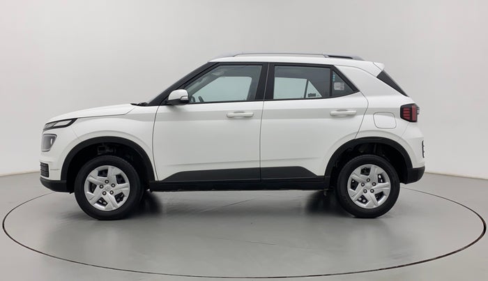 2022 Hyundai VENUE SX 1.2 PETROL, Petrol, Manual, 5,179 km, Left Side