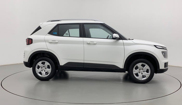 2022 Hyundai VENUE SX 1.2 PETROL, Petrol, Manual, 5,179 km, Right Side View