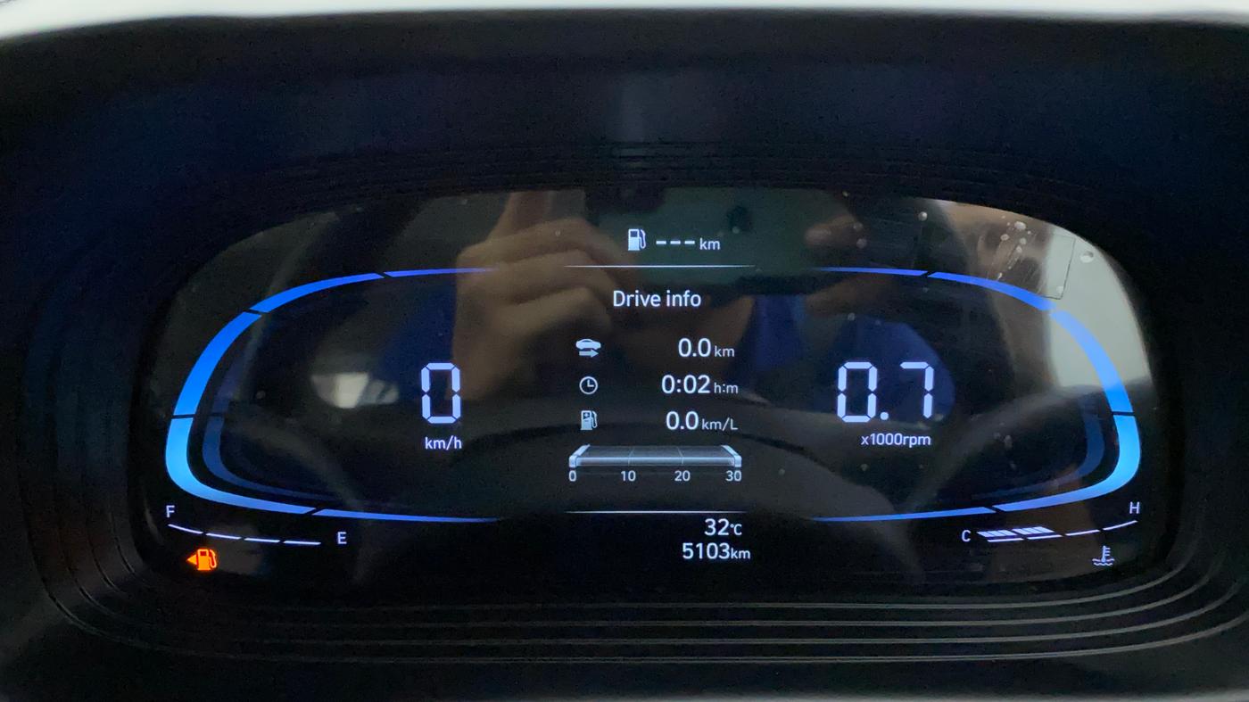 2022 Hyundai VENUE SX 1.2 PETROL, Petrol, Manual, 5,179 km, Odometer Image