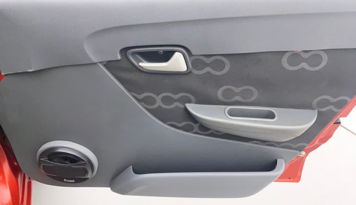 2014 Maruti Alto 800 LXI, Petrol, Manual, 58,110 km, Driver Side Door Panels Control