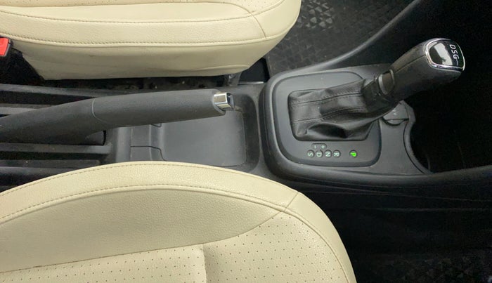2017 Skoda Rapid STYLE 1.5 TDI AT, Diesel, Automatic, 62,834 km, Gear Lever