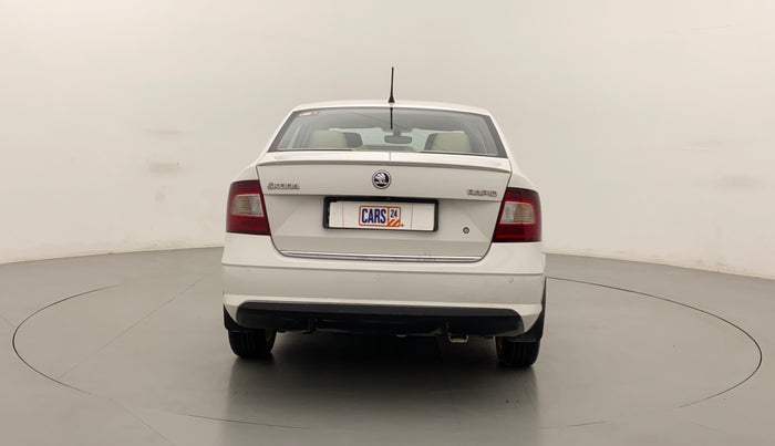 2017 Skoda Rapid STYLE 1.5 TDI AT, Diesel, Automatic, 62,834 km, Back/Rear