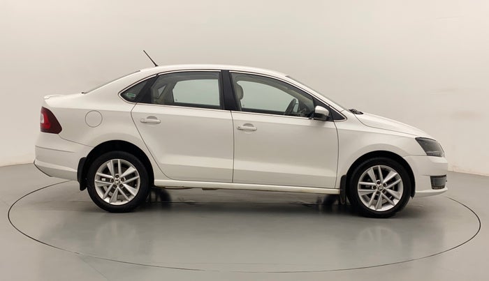 2017 Skoda Rapid STYLE 1.5 TDI AT, Diesel, Automatic, 62,834 km, Right Side View