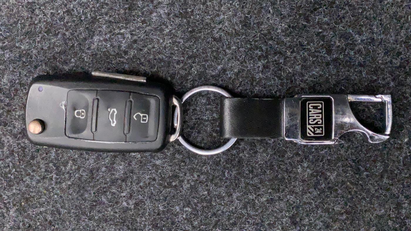 2017 Skoda Rapid STYLE 1.5 TDI AT, Diesel, Automatic, 62,834 km, Key Close Up